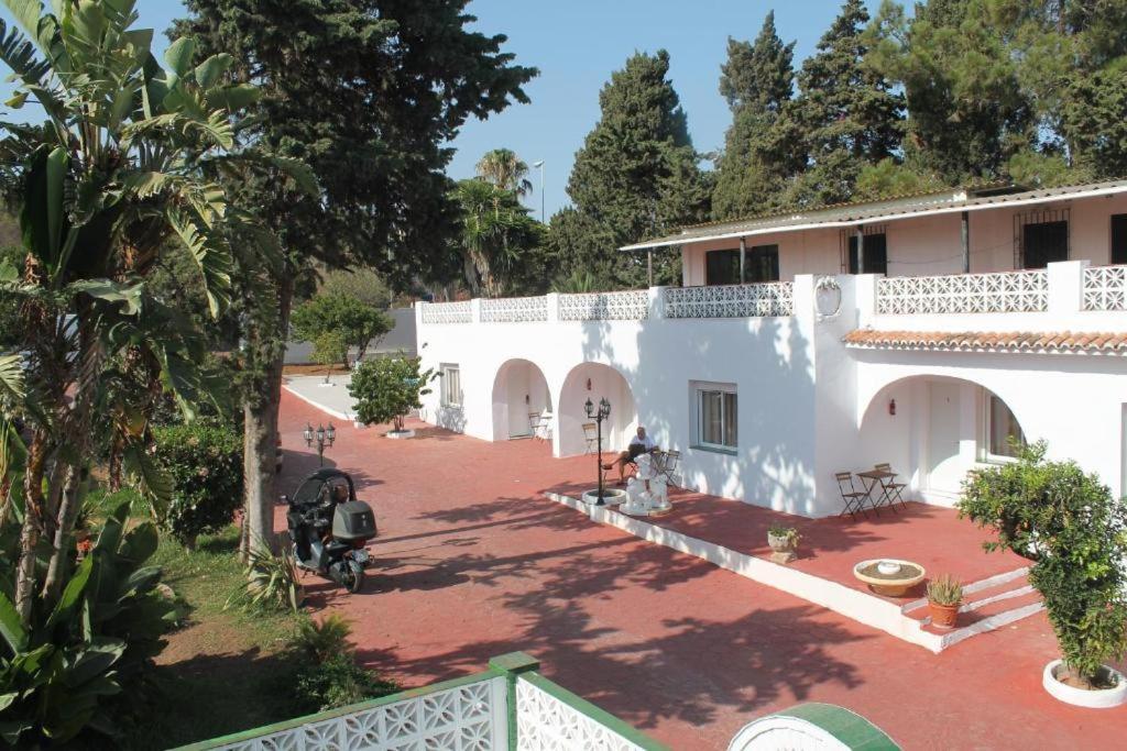 Rancho Grande Hotel Marbella Exterior foto